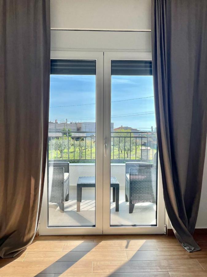 Lana Apartmani Бар Экстерьер фото