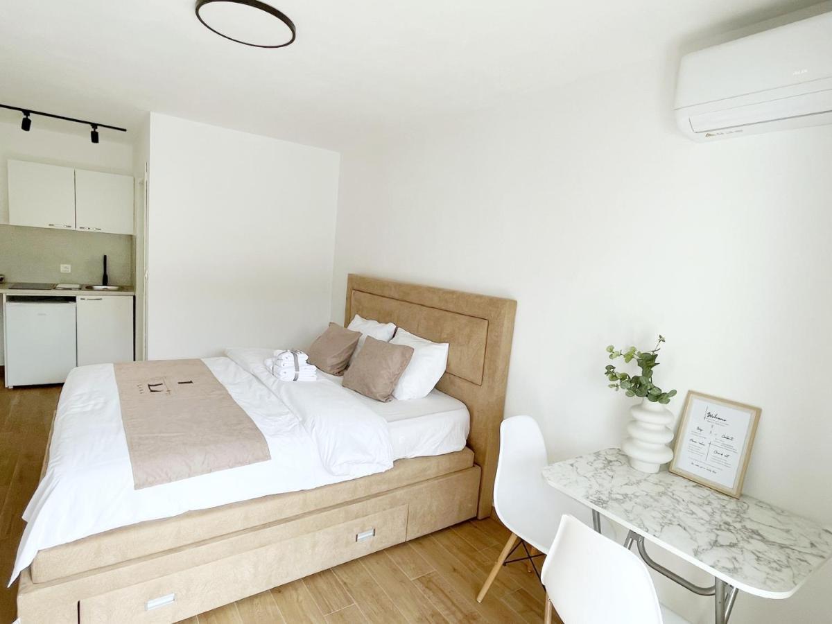 Lana Apartmani Бар Экстерьер фото