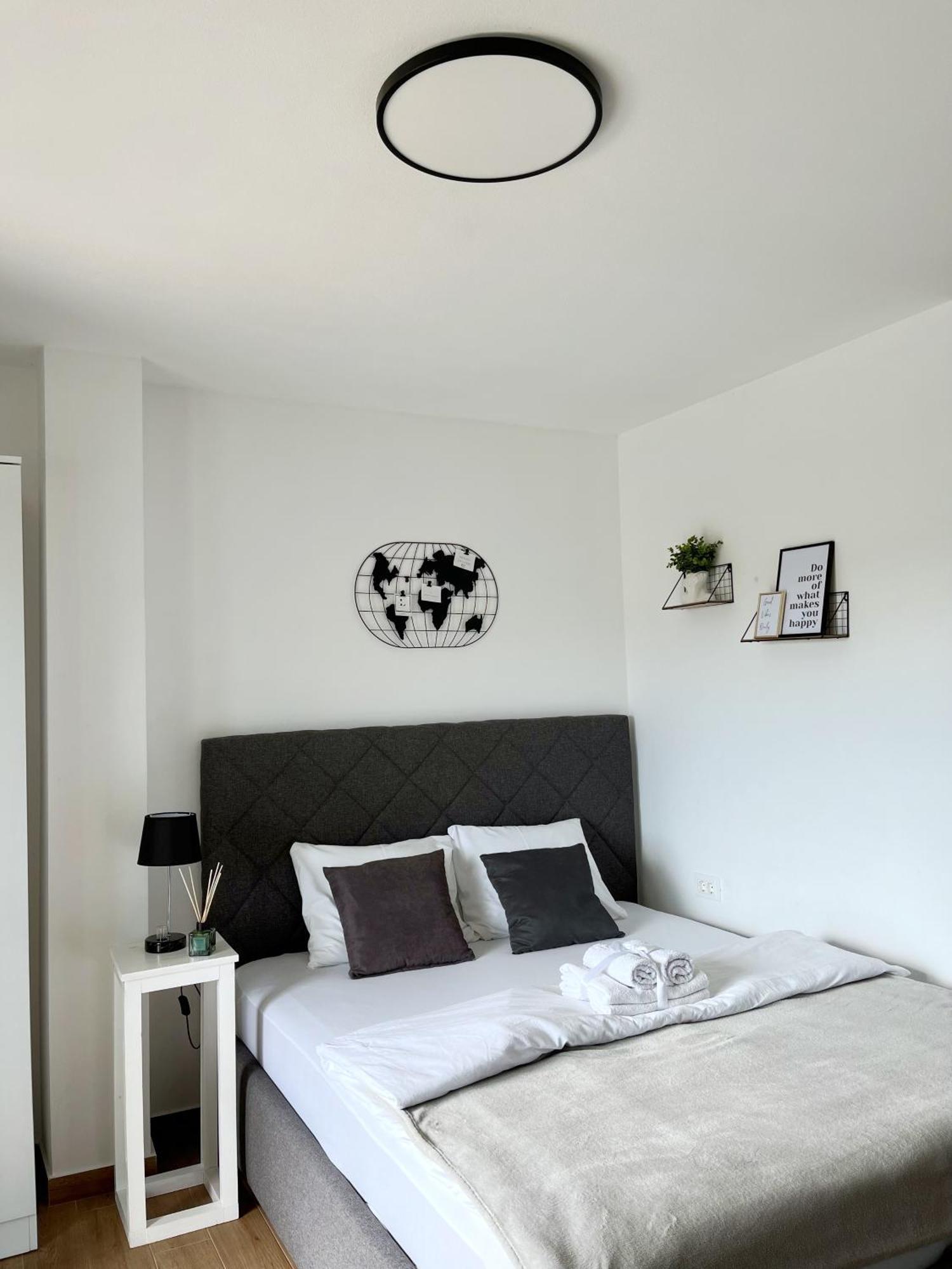 Lana Apartmani Бар Экстерьер фото